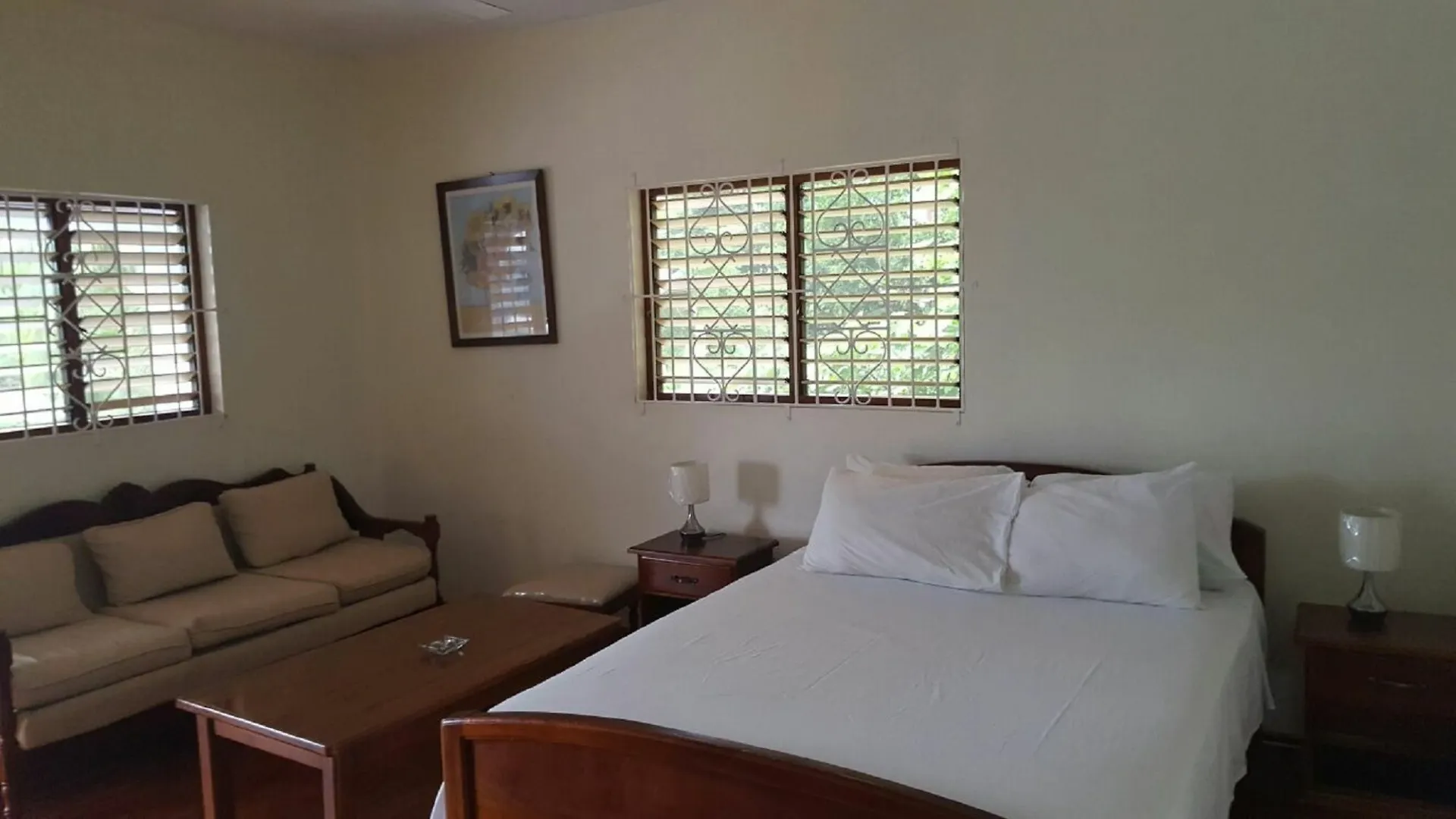 Ocho Rios Pimento Villas  Ocho Rios